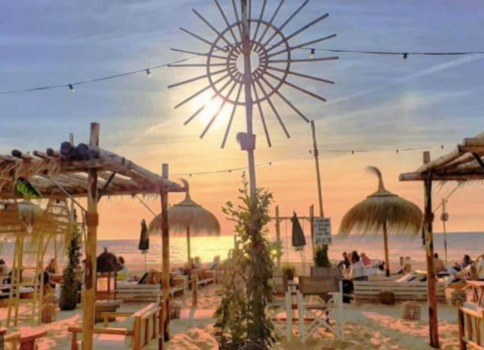 Holiday Home Beachy Days Near Ocean & Lake Нордвейкерхаут Экстерьер фото